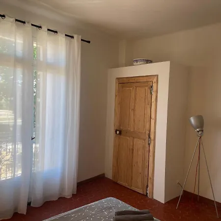 Maison Boeri Proche A *