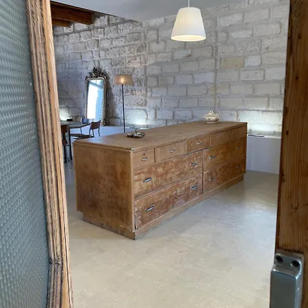 Maison De Maitre Proche A Holiday home *