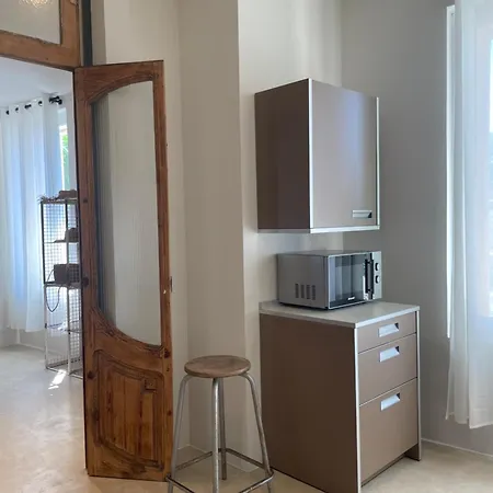 Maison De Maitre Proche A Prázdninový dům *