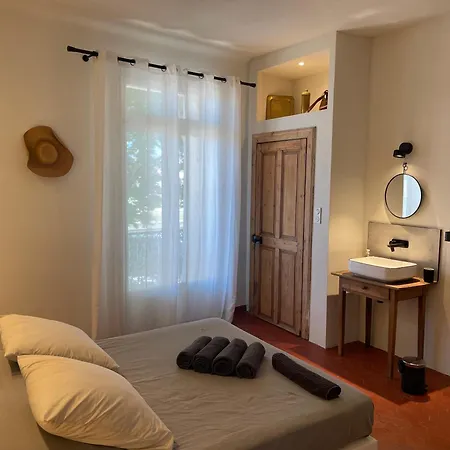 Maison De Maitre Proche A Prázdninový dům